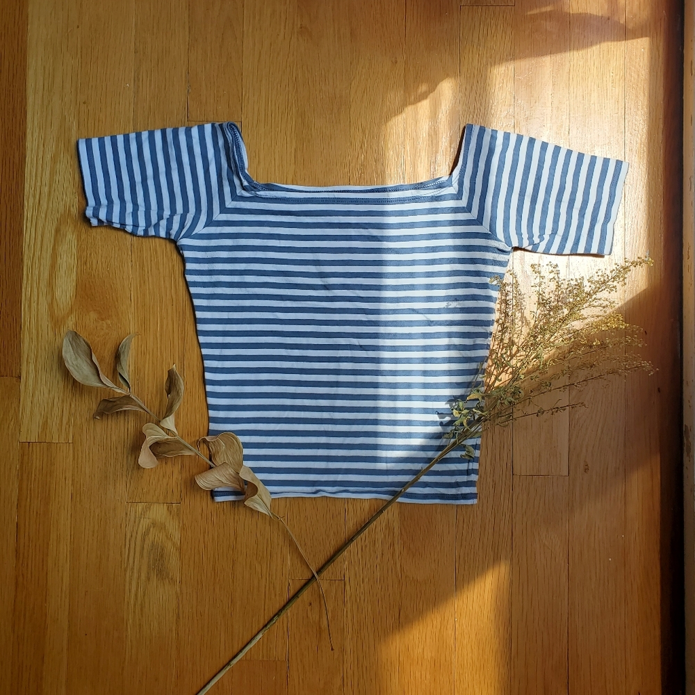 Abercrombie & Fitch Crop Top